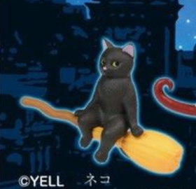 6月扭蛋 飛天掃把 飛天動物