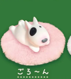 7月扭蛋 豐滿的鬥牛犬守夜人模型