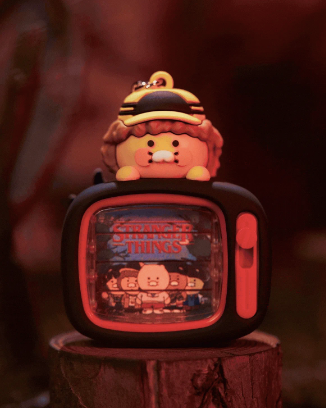 韓國生活百貨 -  怪奇物語（Stranger Things) x  Kakao friends 吊飾 (預訂)