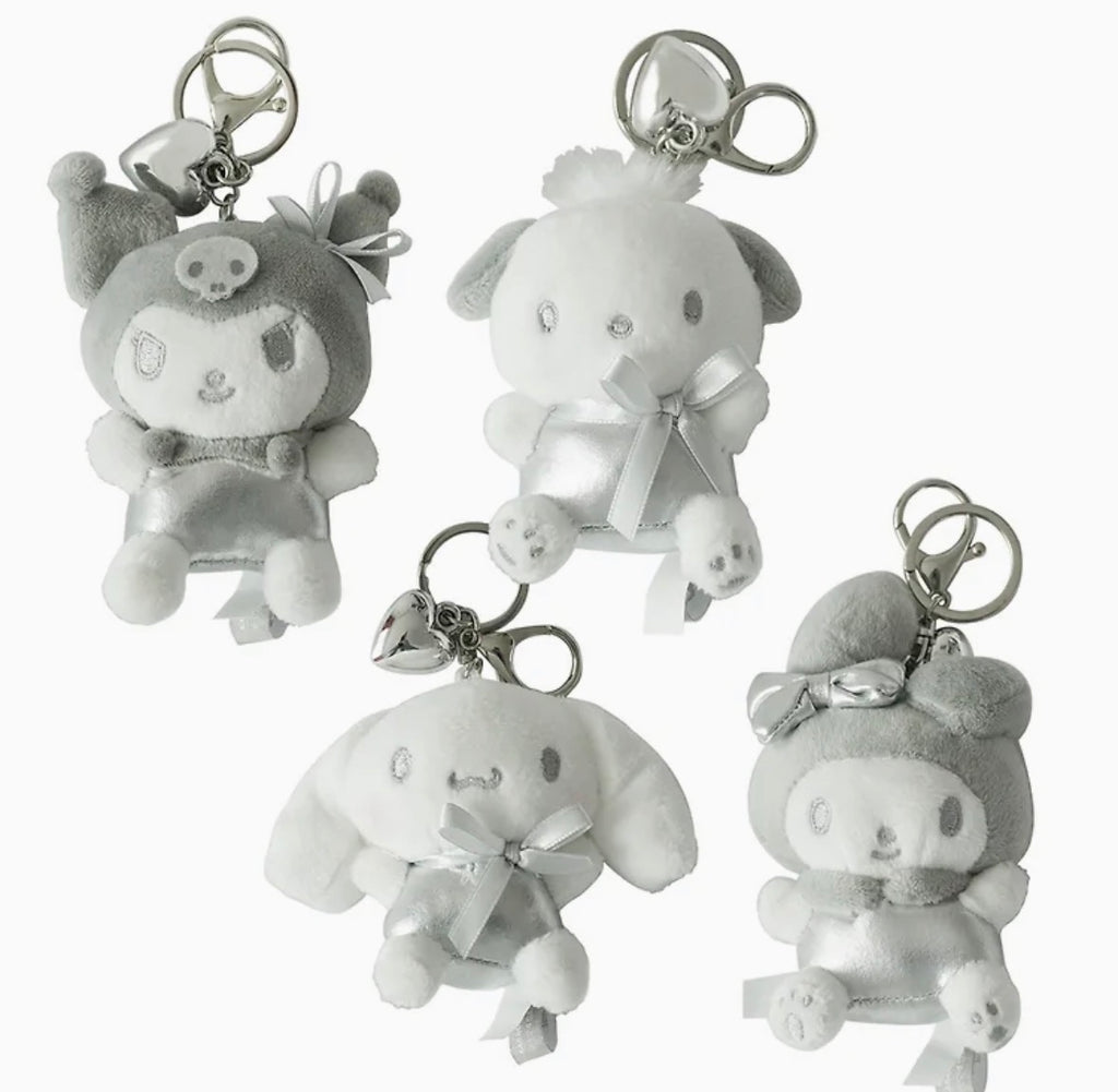 韓國生活百貨 -  韓國限定 Sanrio 銀色系列吊飾 (預訂)